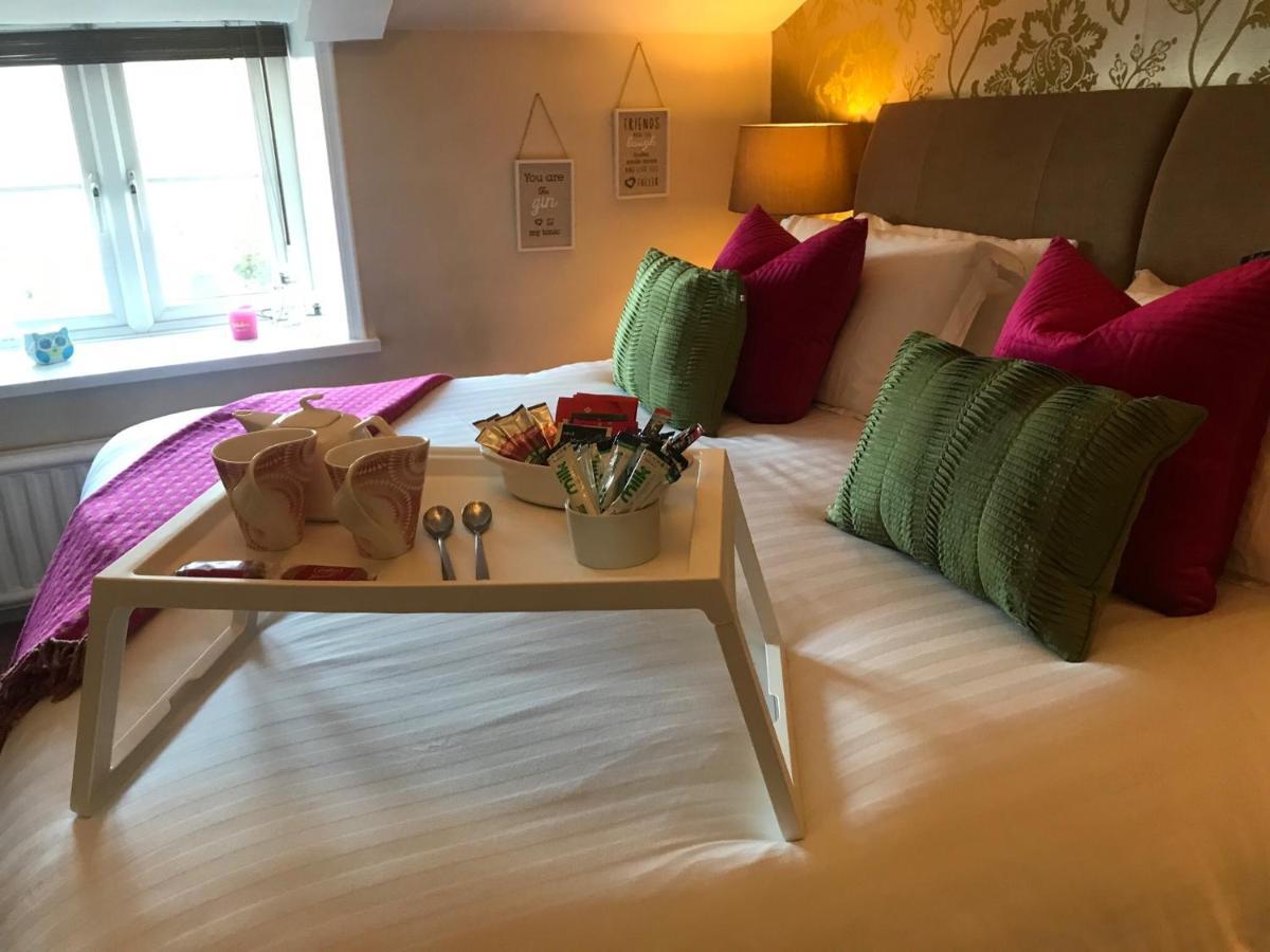 Willow Cottage B&B Yeadon Exteriör bild