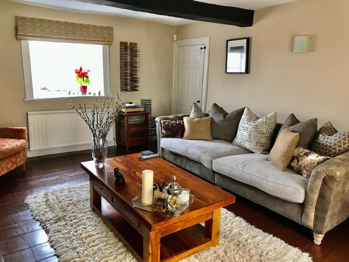Willow Cottage B&B Yeadon Exteriör bild